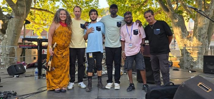 OSK Band — Le salut final